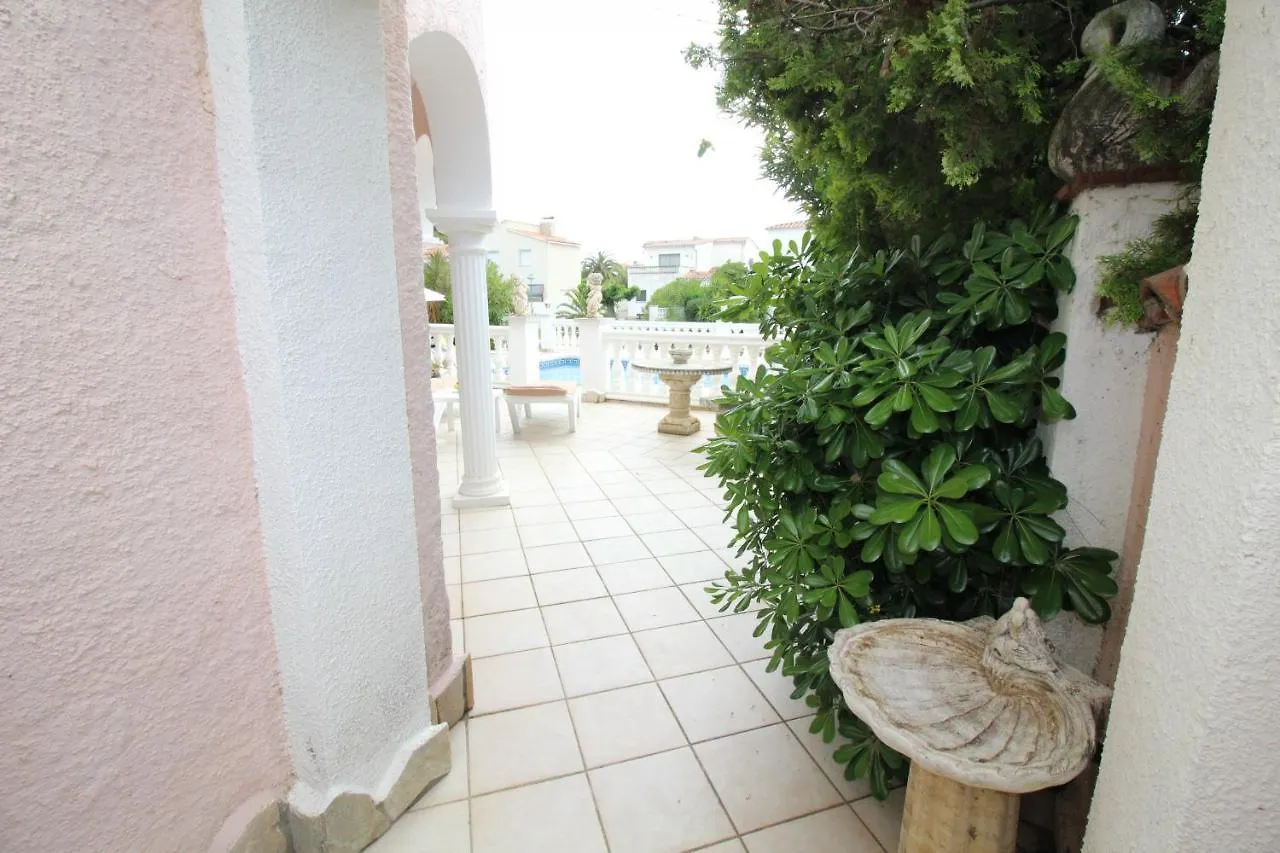 Apart-Rent Casa Creus 8A Villa Empuriabrava