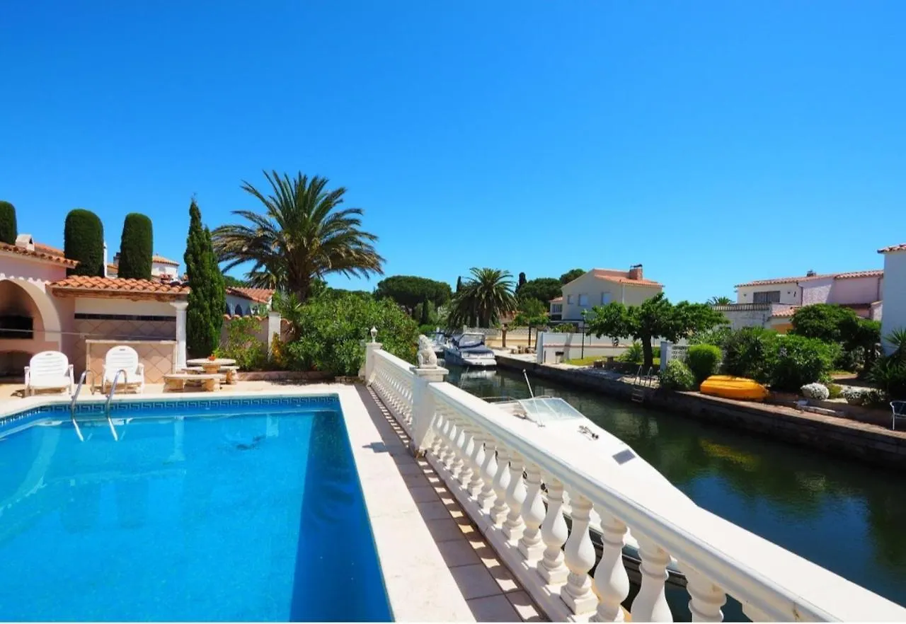 Apart-Rent Casa Creus 8A Villa Empuriabrava